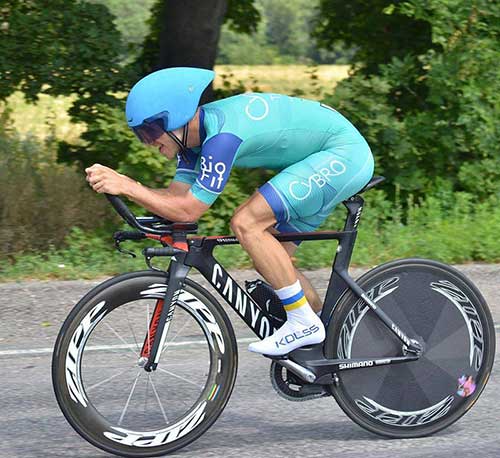 2018, 2019 - Дніпро. 